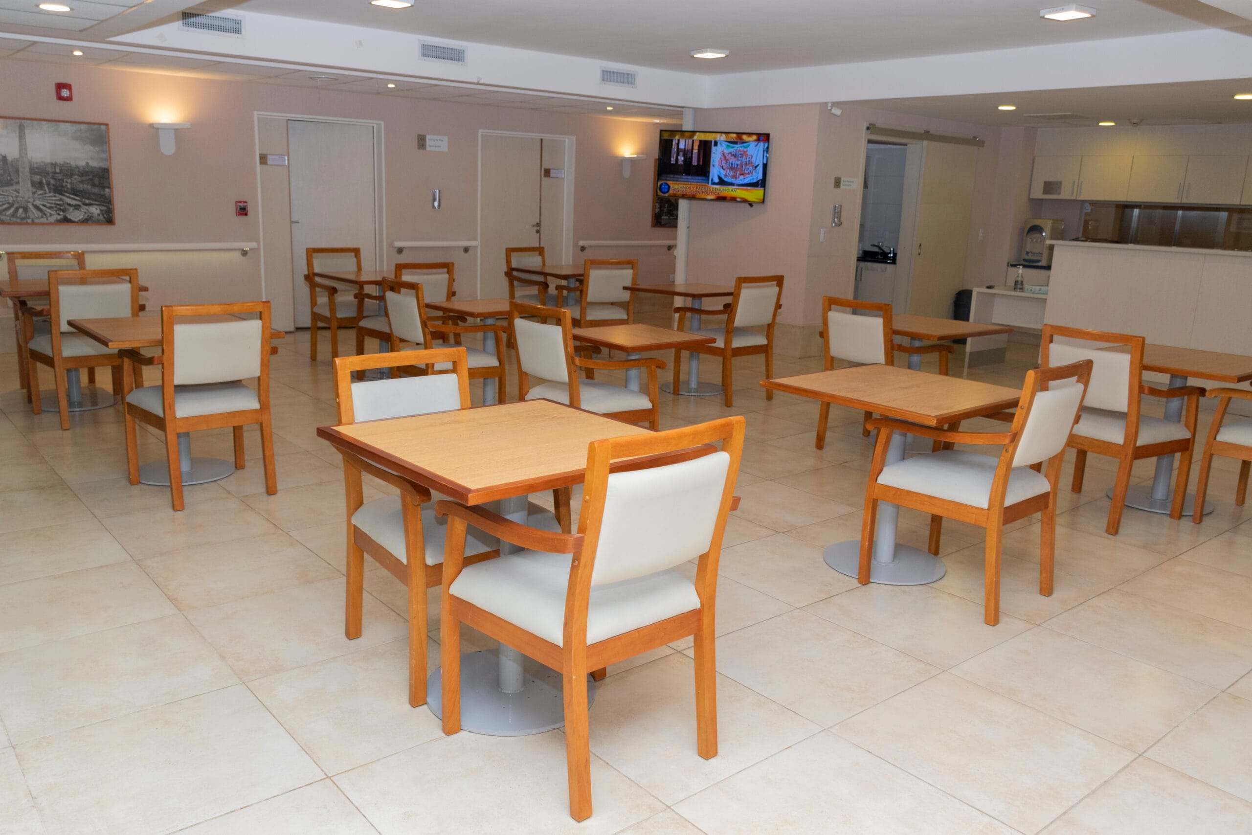 The Senior Home - Imagen 8