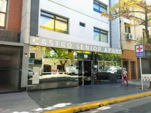 Castro Senior Apart