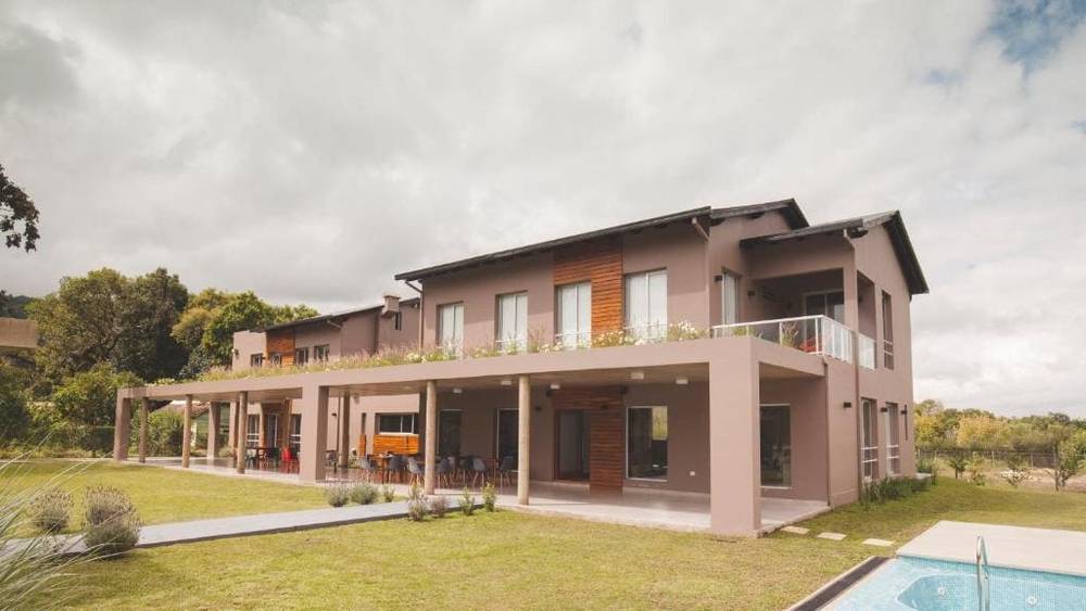 Residencia CasaLinda - San Lorenzo